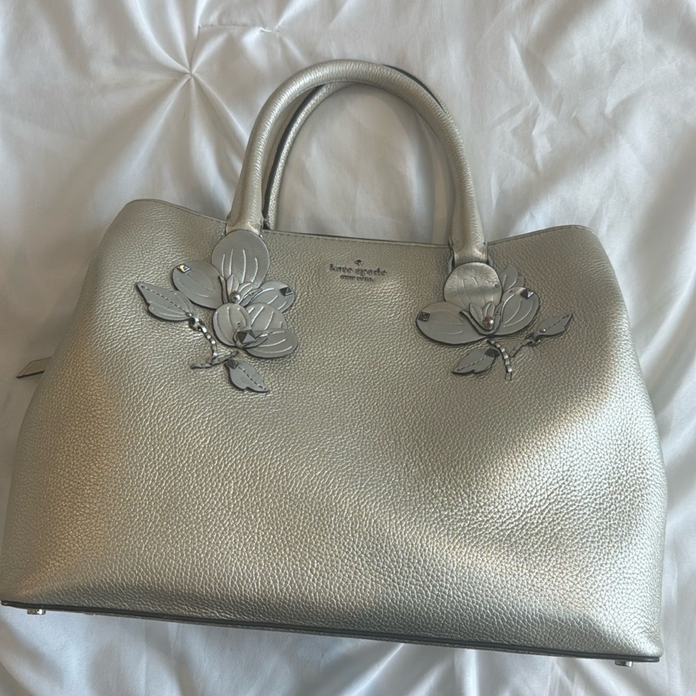 Kate Spade Larchmont Avenue Floral Applique Evangelie